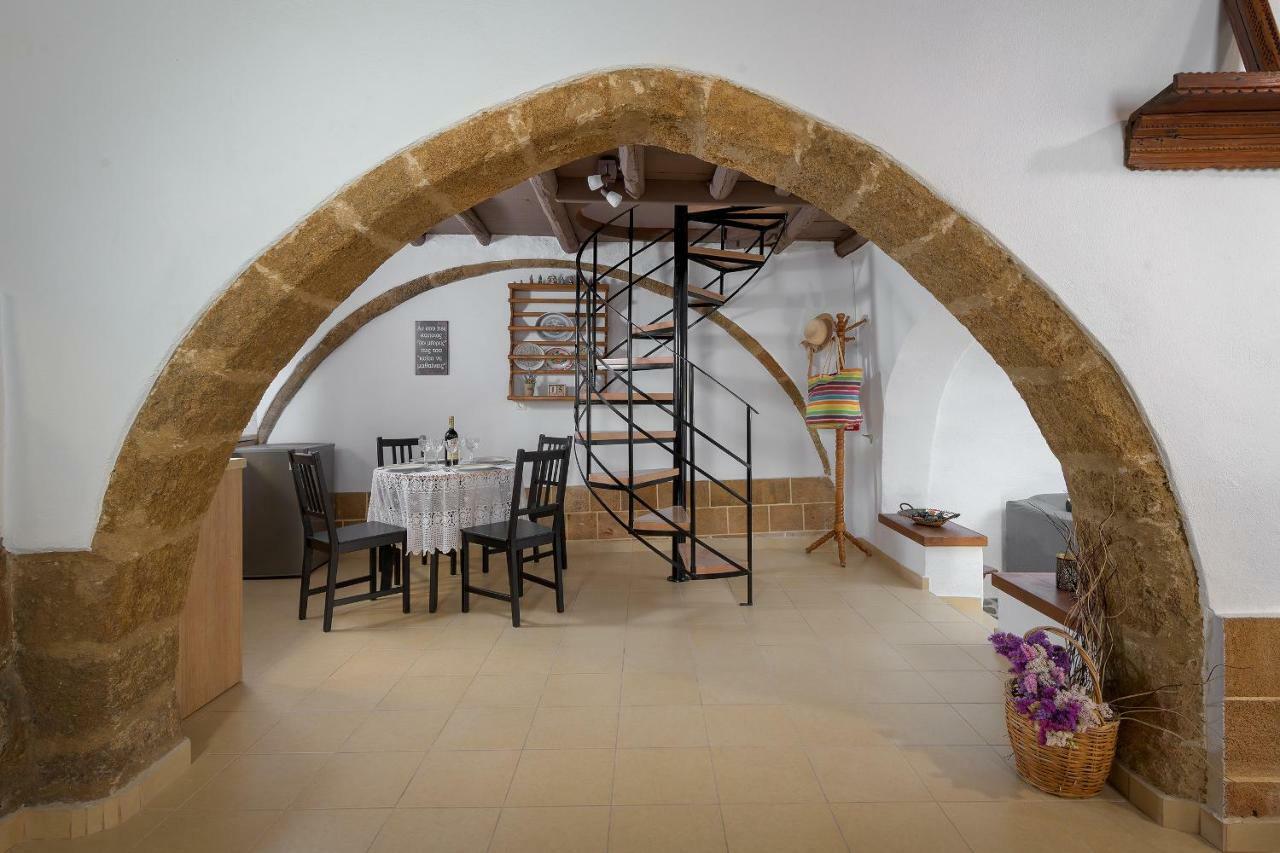 Rustic Self-Inn Rhodes City Exterior foto
